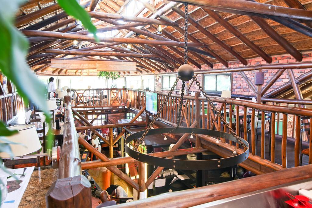 Roof Of Africa Hotel Windhoek Exterior foto
