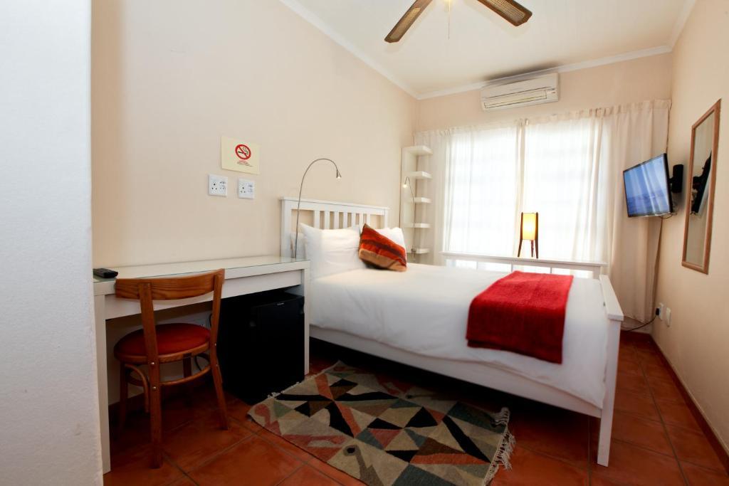 Roof Of Africa Hotel Windhoek Quarto foto